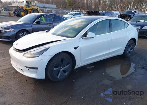 2020 Tesla Model 3 Standard Range Plus Rear-Wheel Drive/Standard Range Rear-Wheel Drive from USA, damaged, VIN 5YJ3E1EA2LF792695